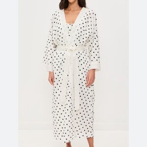 The GREAT Sleep polka dot robe Sz M/L